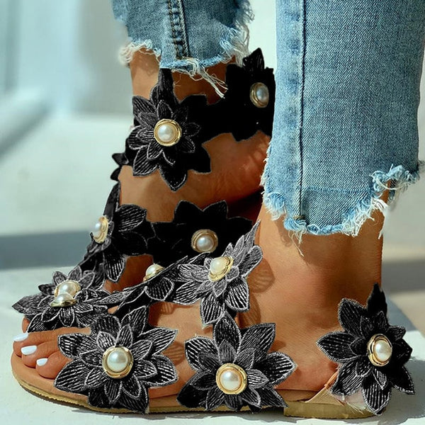 2020 New Summer Ladies Bohemian Floral Flat Sandals.