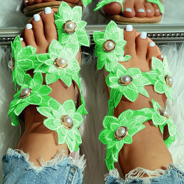 2020 New Summer Ladies Bohemian Floral Flat Sandals.